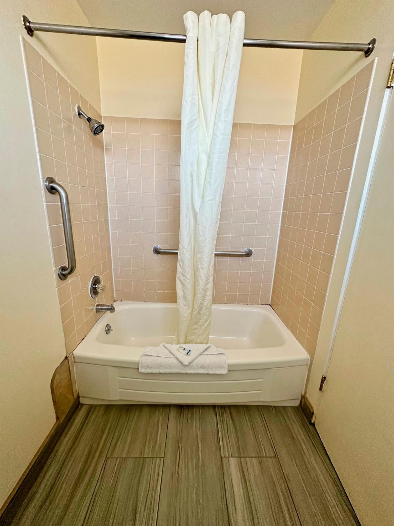 Rodeway Inn Boardman - Hermiston Ngoại thất bức ảnh